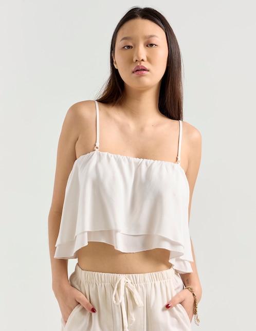 Top cuello cuadrado escote medio tirante delgado 1