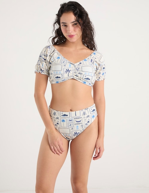 Crop con copas para mujer 1