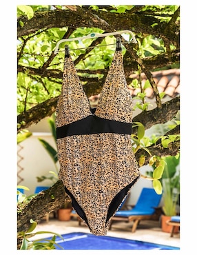 Traje de baño completo Rebell estampado animal print para mujer