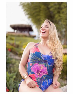 Traje de baño completo Rebell estampado floral para mujer