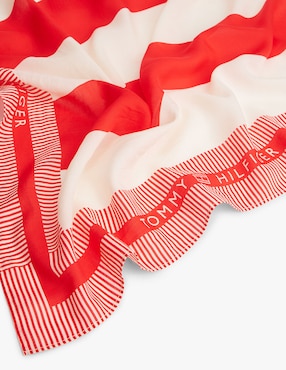 Pareo Tommy Hilfiger con estampado a rayas