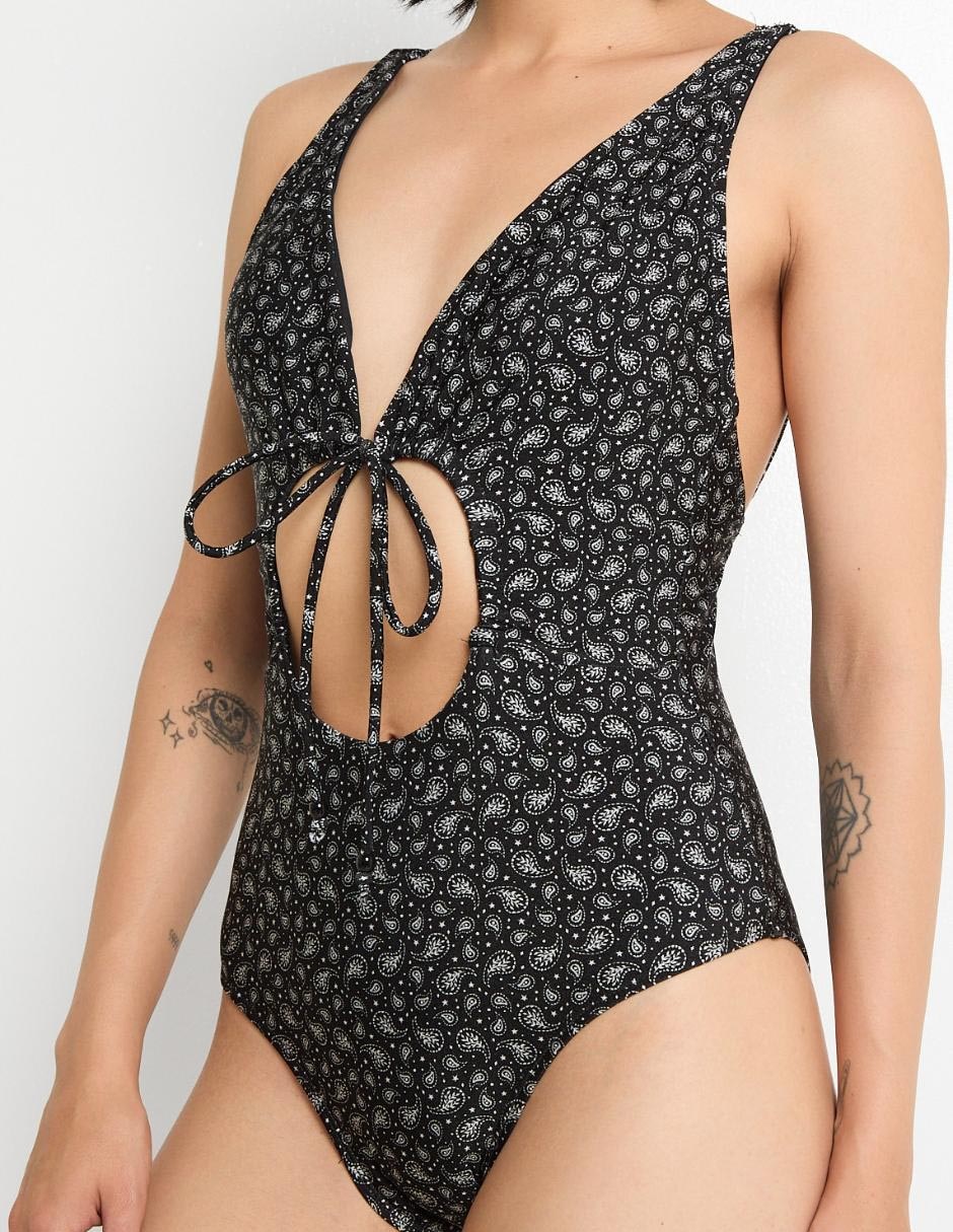 Traje de baño estampado paisley para mujer 4