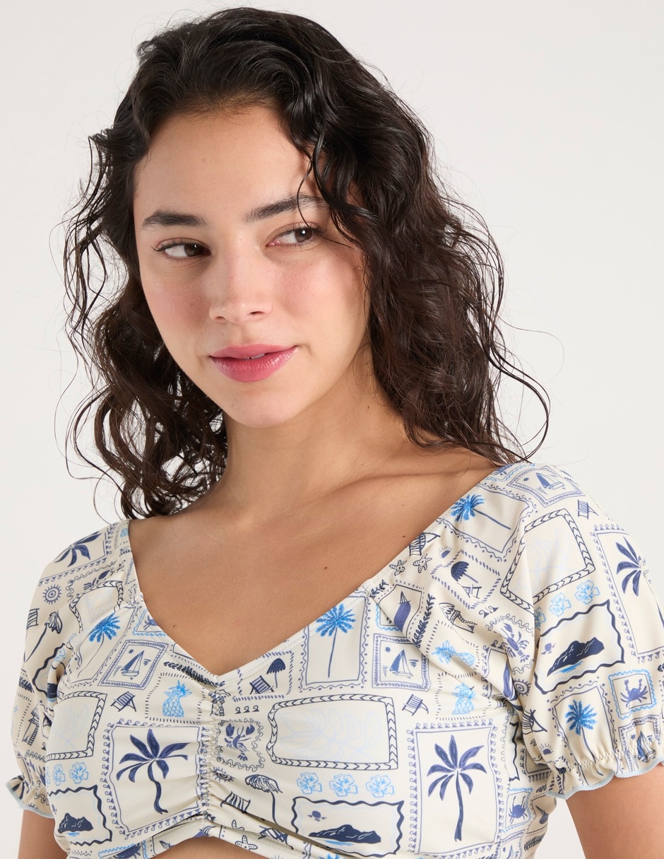 Crop con copas para mujer 3