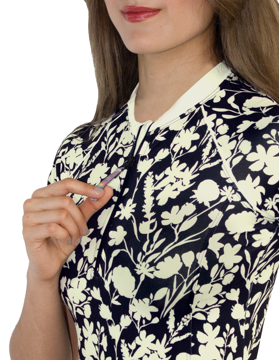 Wetshirt estampado floral para mujer 3